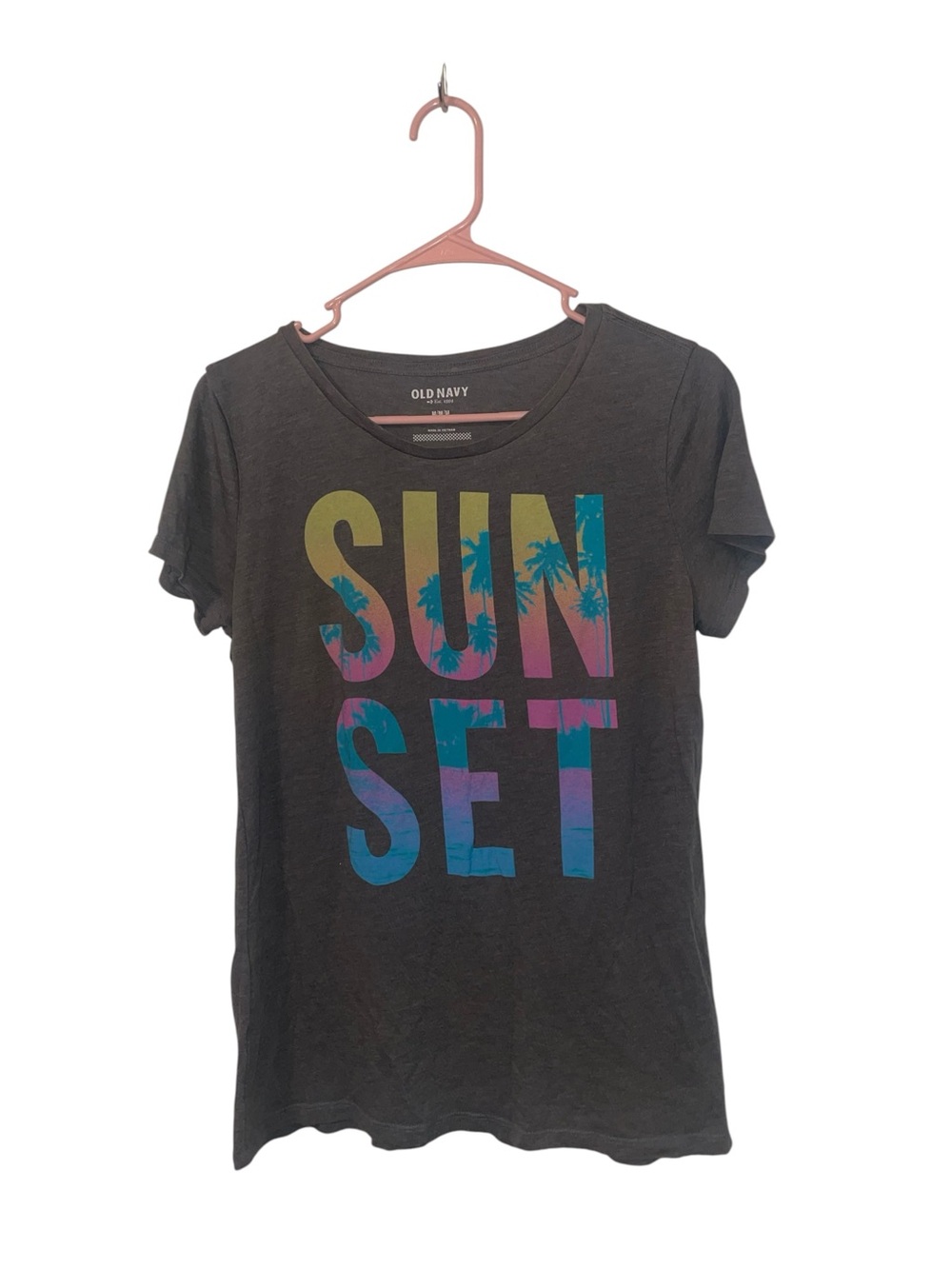 Old Navy sunset tee
